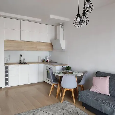 Lovely Apartment Vis-A-Vis Medicover And Paley Institute Varsovia Exterior foto